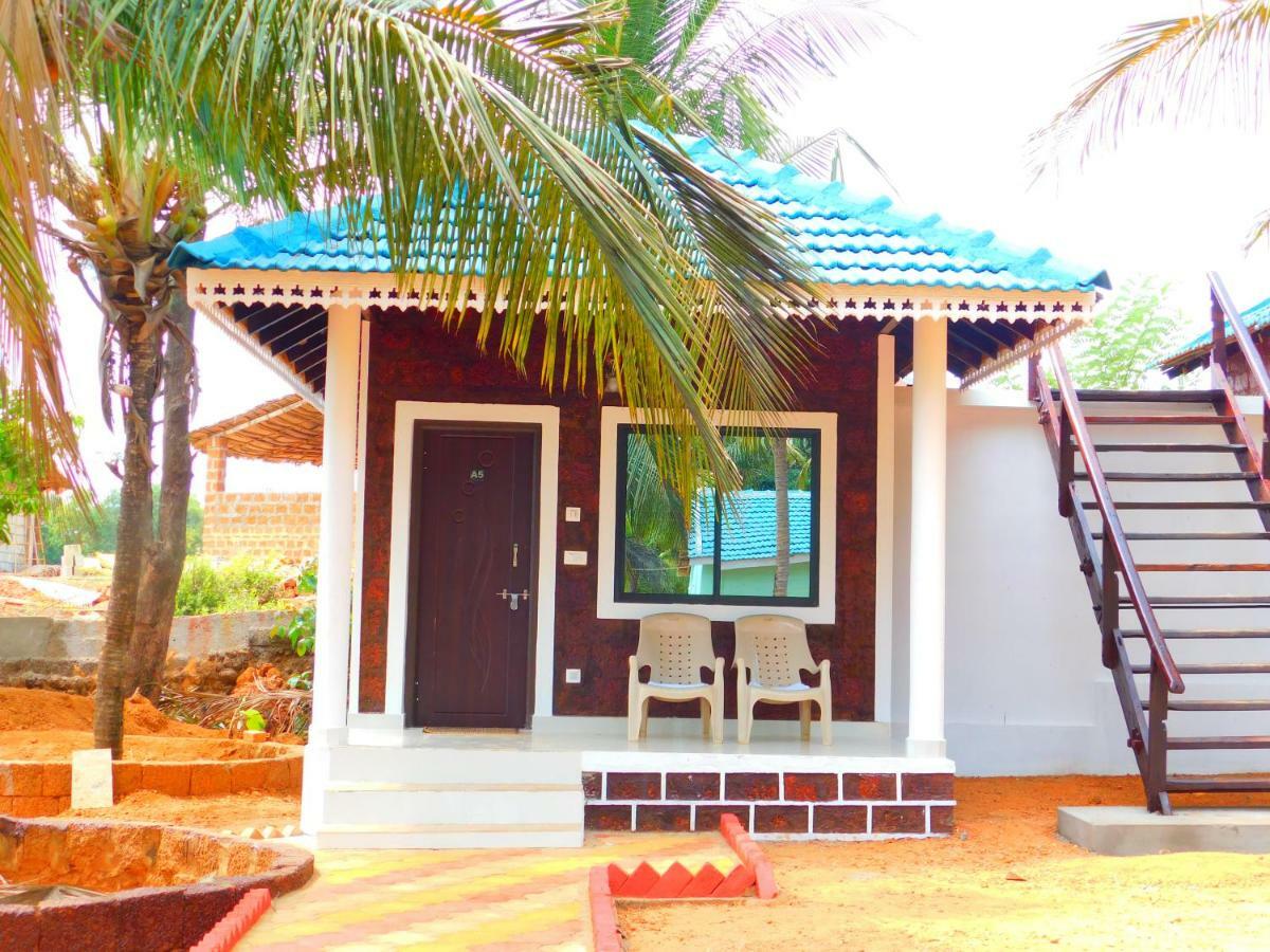 Coconut Tree Resort Gokarna 戈卡尔纳 外观 照片