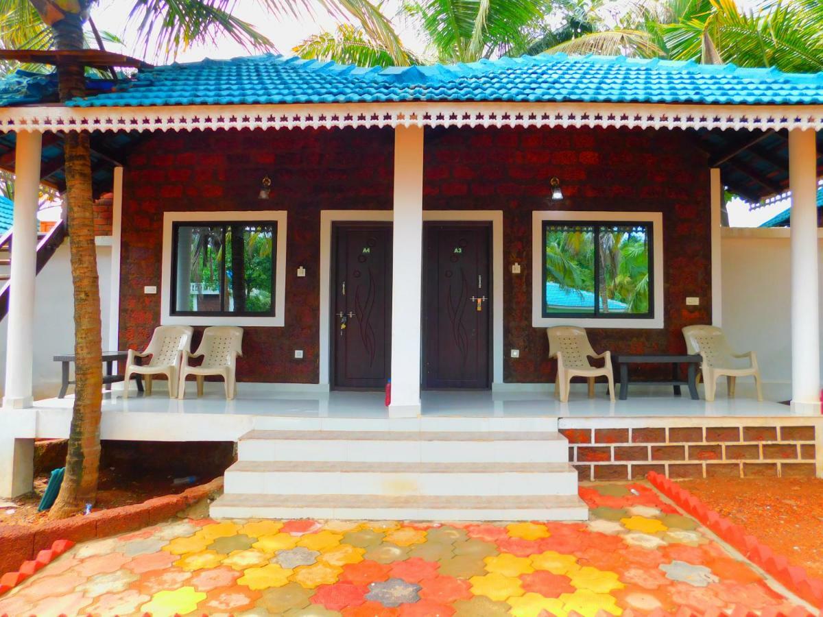 Coconut Tree Resort Gokarna 戈卡尔纳 外观 照片