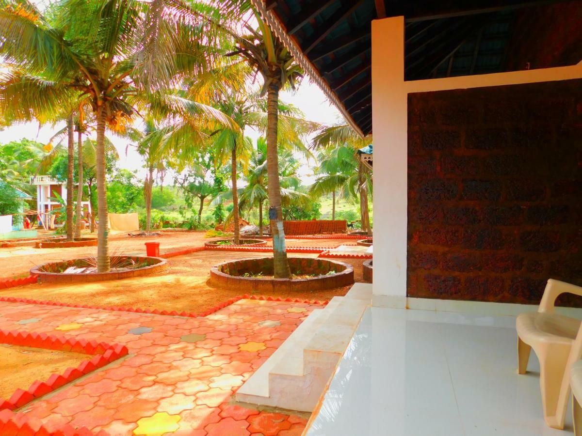 Coconut Tree Resort Gokarna 戈卡尔纳 外观 照片