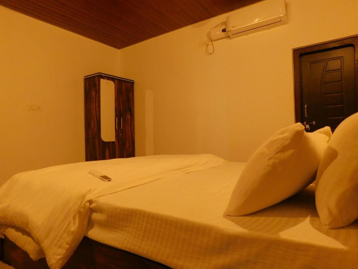 Coconut Tree Resort Gokarna 戈卡尔纳 外观 照片