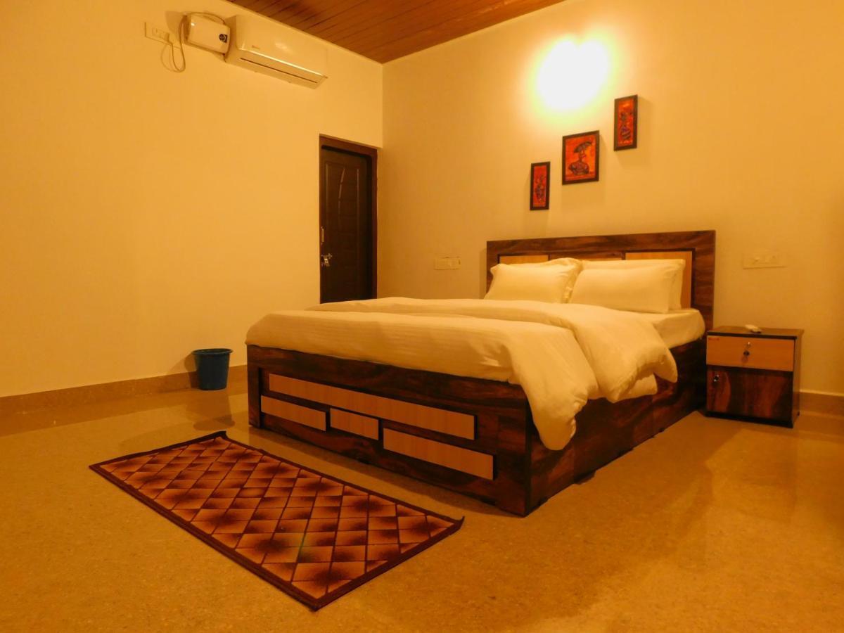 Coconut Tree Resort Gokarna 戈卡尔纳 外观 照片